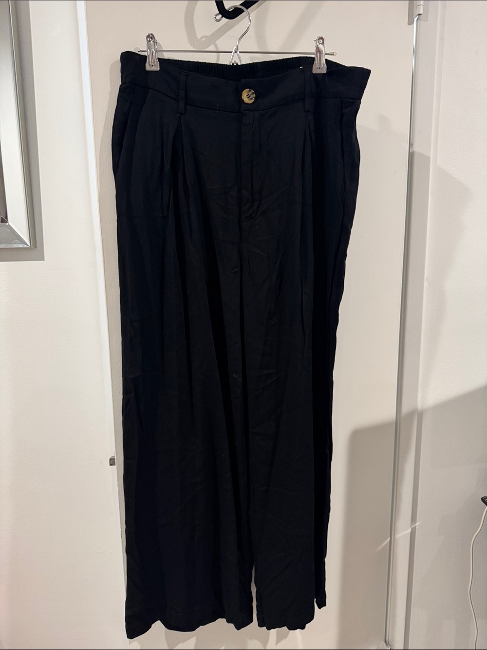 Like New Women’s And Now This Pleated Trouser Pants XL